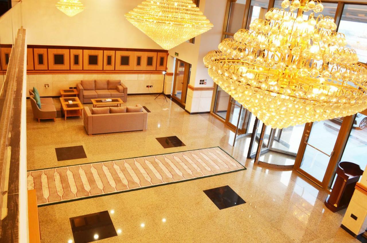 Apartamento Nooh Tower Al Hidd Exterior foto